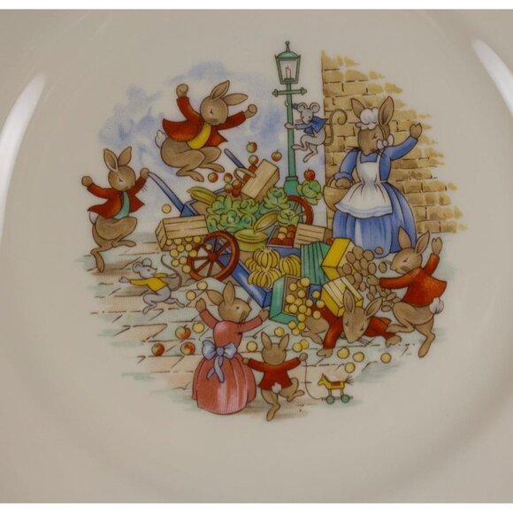 Royal Doulton Bunnykins Bone China 6" Cereal Bowl & 8" Salad Plate EUC - Picture 7 of 10